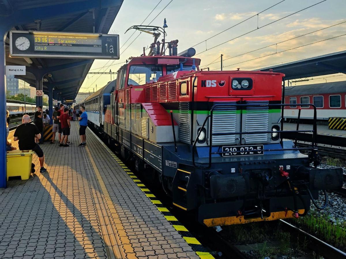 Апартаменты Orient Express Istanbul By Zazi Братислава Экстерьер фото